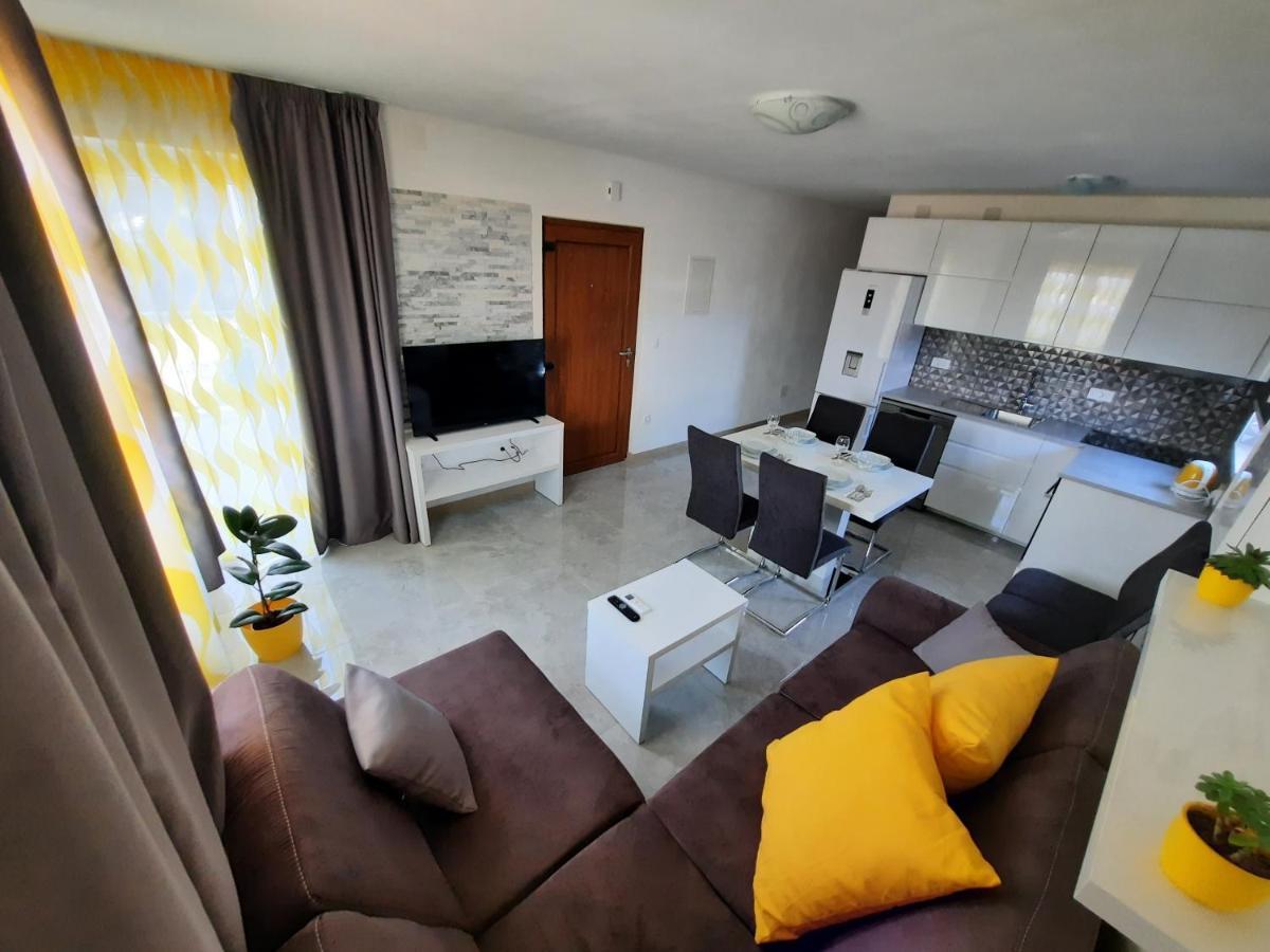 Apartmani Scripea Skrip Ngoại thất bức ảnh